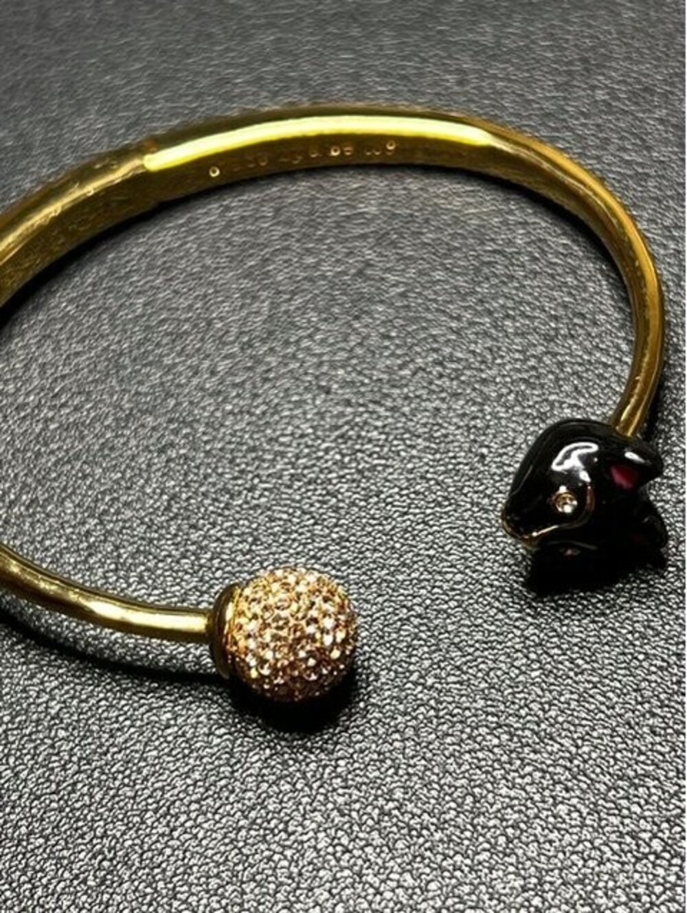 B6957 Kate Spade New York Cat Head Pave Ball Cuff Bracelet Gold Tone Black 6.5"